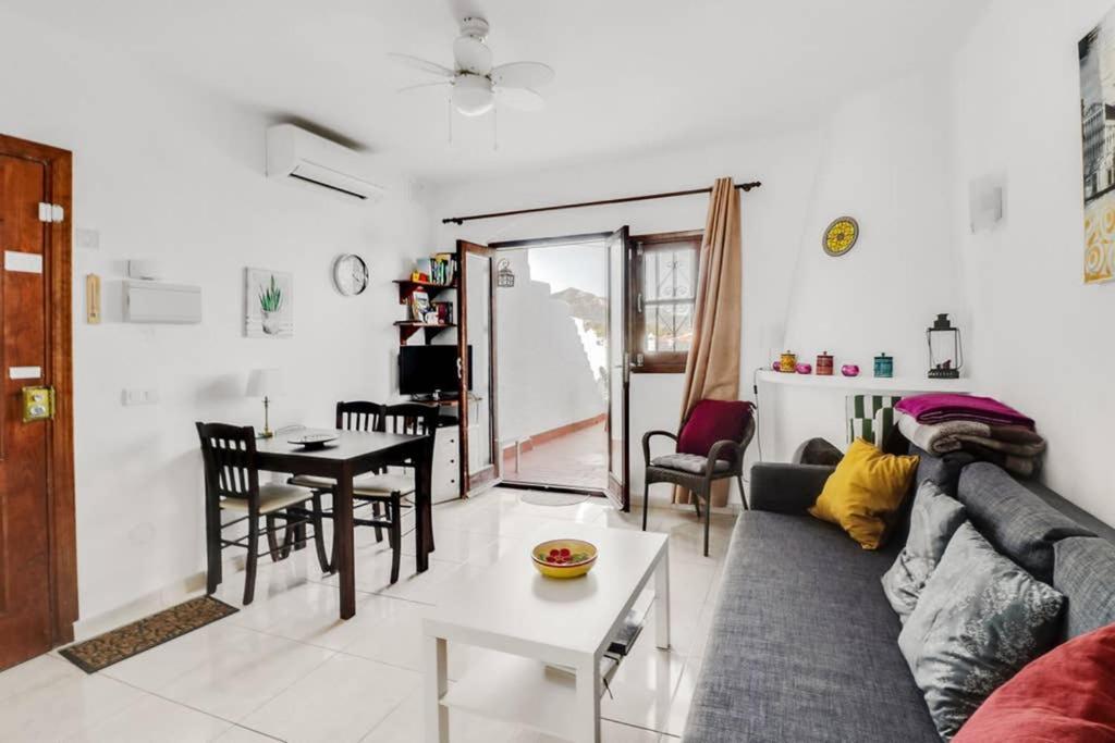 Capistrano Village, 1 Bedroom + Free Wi-Fi Nerja Dış mekan fotoğraf